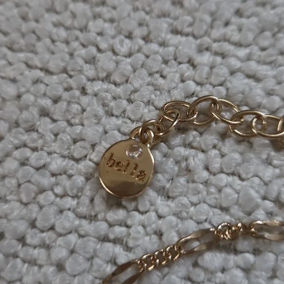 Gold Envelope Purse Necklace - Picture 7 of 10